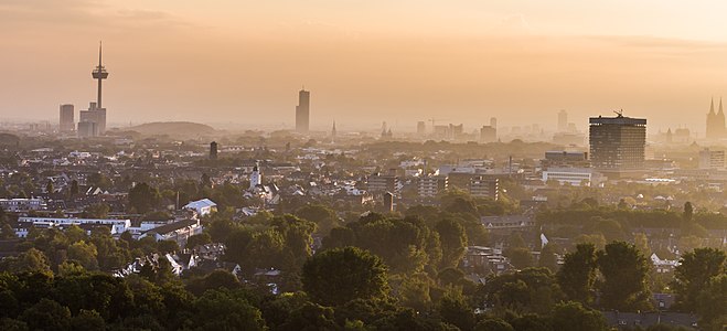 Blick über Köln-Lindenthal nach Nordosten