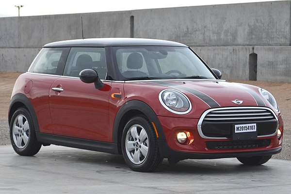 2015 Mini Cooper 3-door hatchback