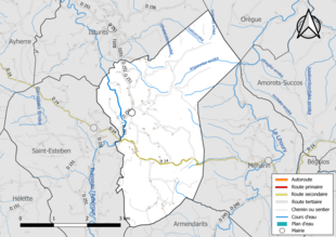 Carte en couleur présentant le réseau hydrographique de la commune