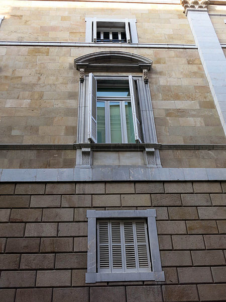 File:90 Palau de la Generalitat de Catalunya, c. Sant Honorat.JPG