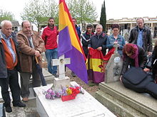 Homage on 14 April 2012 in honor of Aragon miliciana Elisa Garcia Saez. Abril 2012.JPG