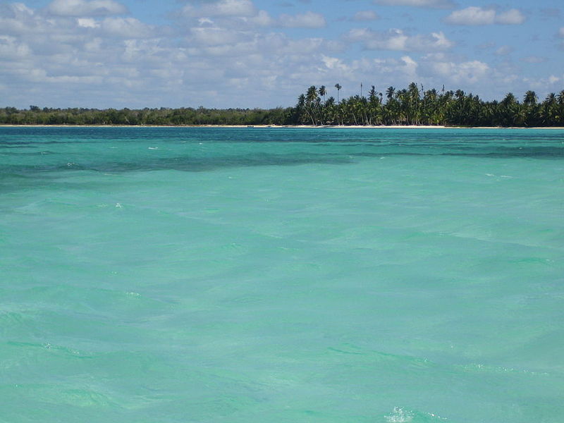 File:Acque isola di Saona, Repubblica Dominicana.jpg