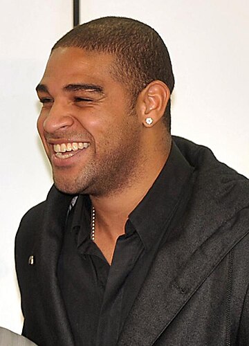 File:Adriano 2009 (cropped).jpg