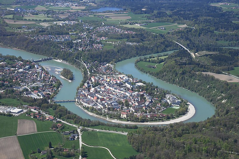 File:Aerial image of Wasserburg am Inn.jpg