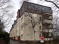 Albrechtstraße 15-26 (Berlin-Tempelhof) 4-story row building.JPG