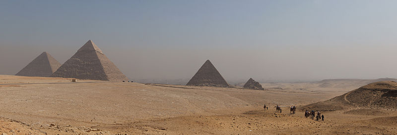 File:All pyramids of Giza panorama 2.jpg