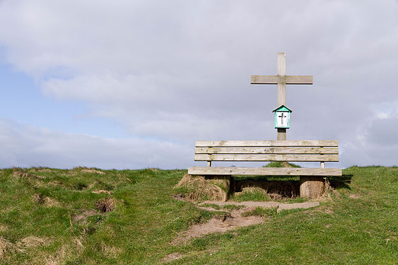 Die "Böle-Bonken-Bank" am Fußweg zwischen Norddorf und Nebel.