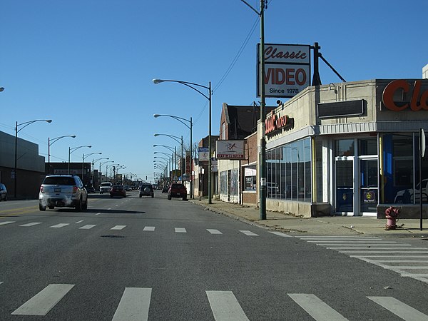 Archer Avenue north of Midway Airport