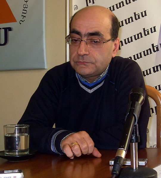 File:Armen-Babakhanyan 03.jpg