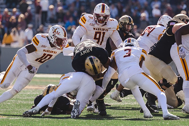 File:Army vs. University of Louisiana-Monroe (52449248010).jpg