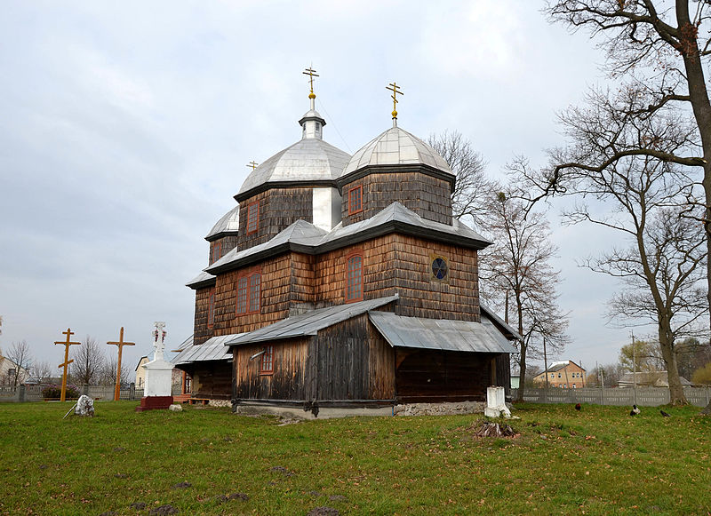 File:Assumption Church, Chanyzh (03).jpg