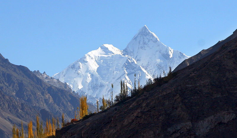 File:Autumn color in Hunza Valley crop.jpg