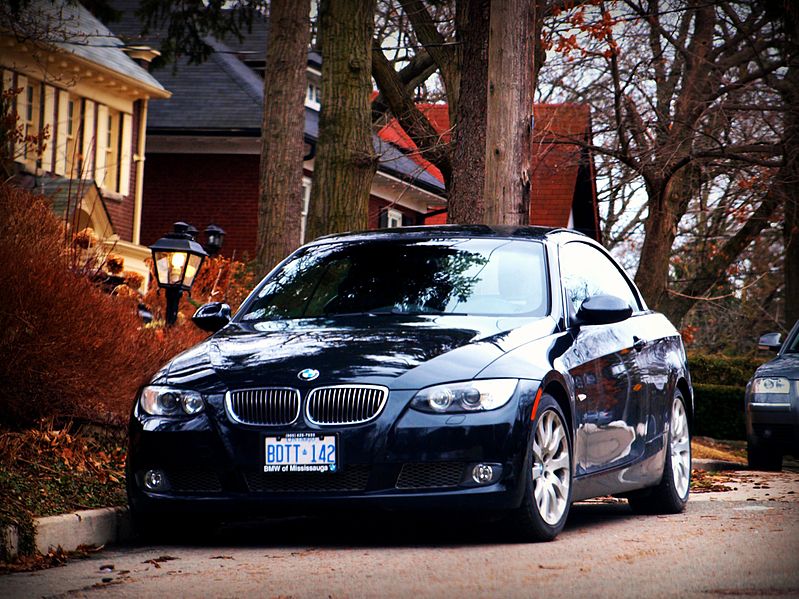 File:BMW 328i (5524388305).jpg