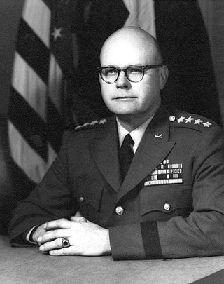 <span class="mw-page-title-main">Barksdale Hamlett</span> United States Army general
