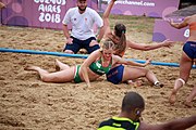 Deutsch: Beachhandball bei den Olympischen Jugendspielen 2018; Tag 6, 12. Oktober 2018; Mädchen, Hauptrundenspiel – Ungarn-Niederlande 2:1 English: Beach handball at the 2018 Summer Youth Olympics at 12 October 2018 – Girls Main Round – Hungary-Netherlands 2:1