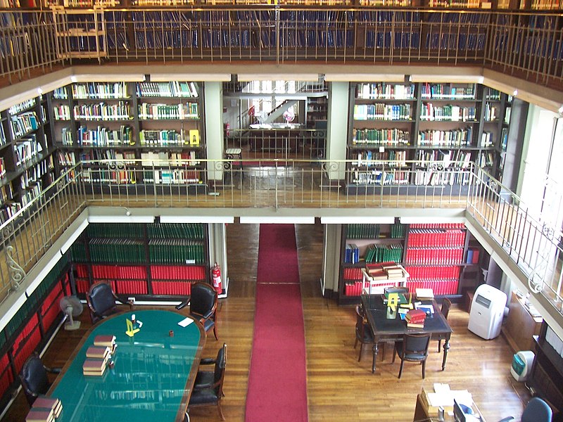 File:Biblioteca-ex-congreso-nacional-chile.JPG