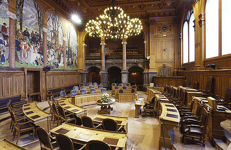 File:Bundeshaus - Ständeratssaal - 001.jpg