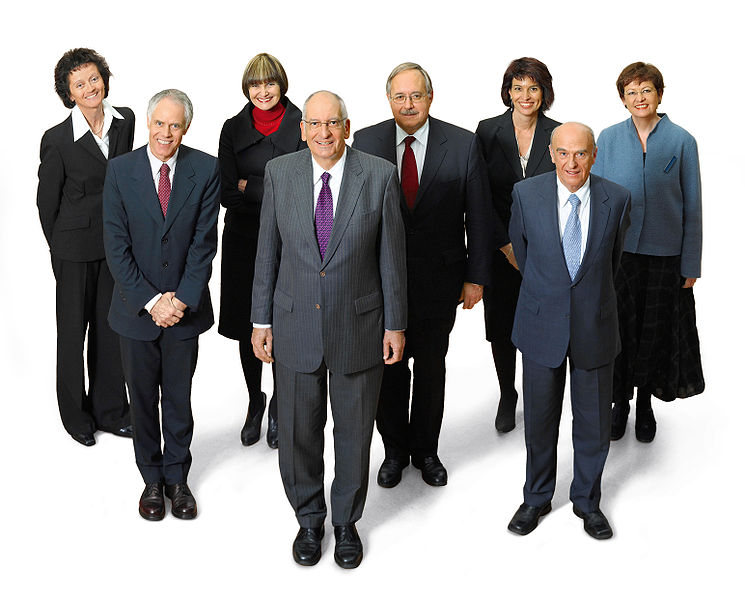 File:Bundesrat der Schweiz 2008 Teil 2.JPG