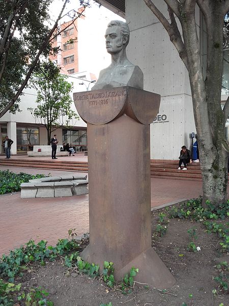 File:Busto de Jorge Tadeo en la utadeo.jpg
