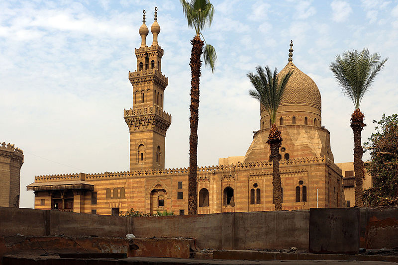 File:Cairo, madrasa di qanibay amir akhun, 1503, 01.JPG
