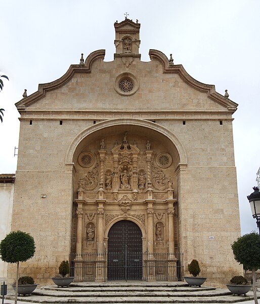 File:Calamocha - Iglesia de Santa María - Fachada.jpg