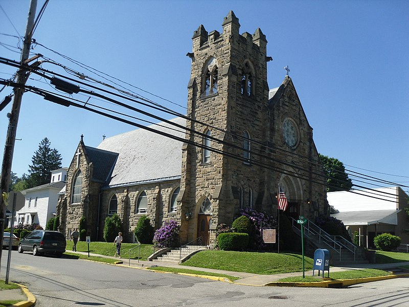 File:Cambridge Springs, Pennsylvania (4826607442).jpg