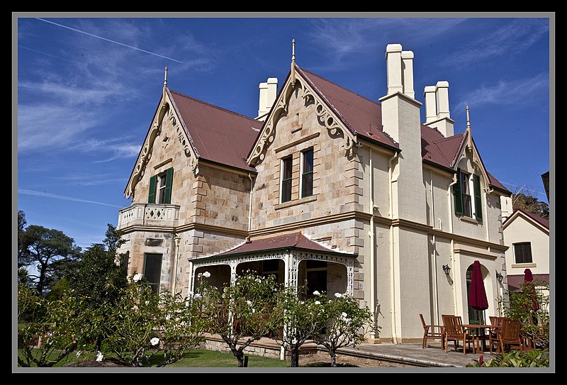 File:Canberra Duntroon Officers Mess-1 (5704626271).jpg