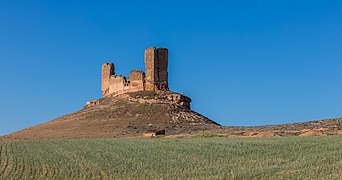 Castillo de Montuenga, Montuenga de Soria, Soria, España, 2017-05-23, DD 04