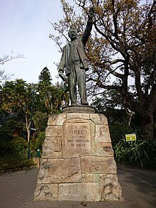 Cecil John Rhodes Statue.JPG
