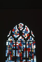 Vitrail de l'église, photo prise en 1969.
