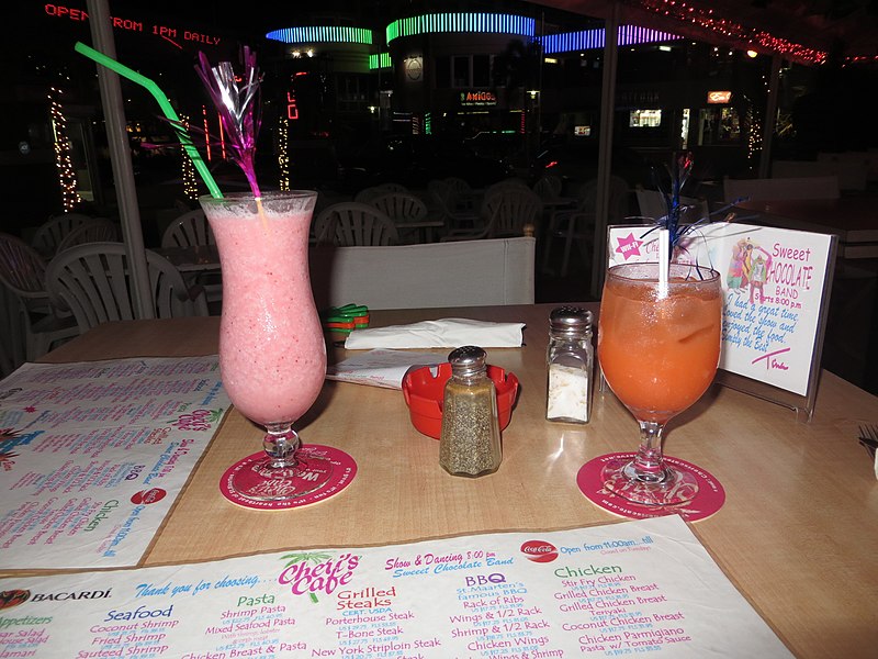 File:Cheri's Cafe cocktails, Maho, St Maarten, Oct 2014 (15756652405).jpg