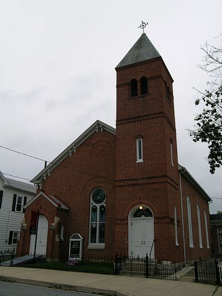 File:Christ Reformed United Church of Christ of Sharpsburg, front (21629472675).jpg