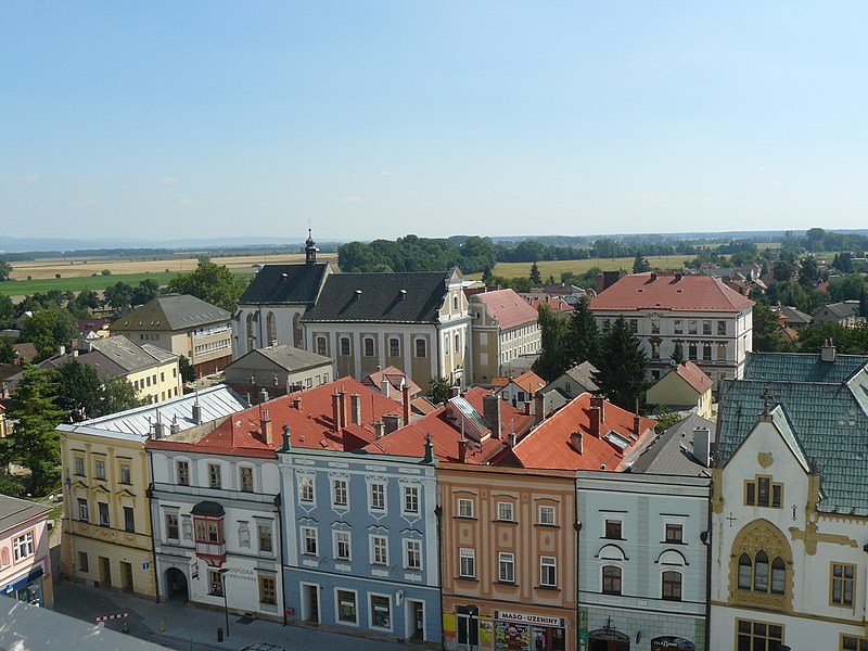 File:Church of the Exaltation of the Holy Cross in Unicov.jpg