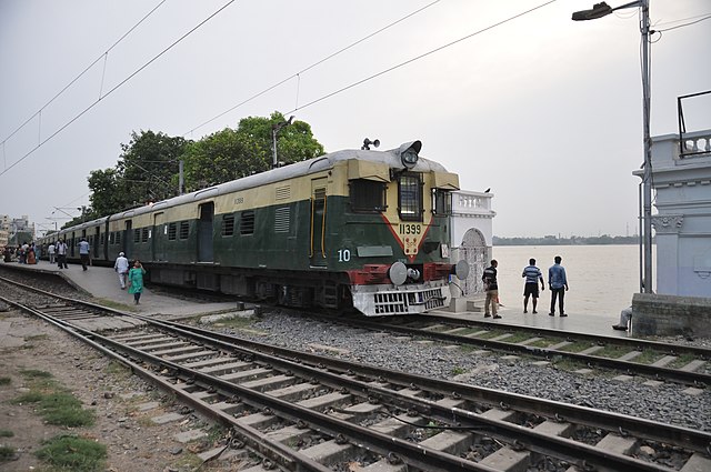 A local train at Bagbazar railway station