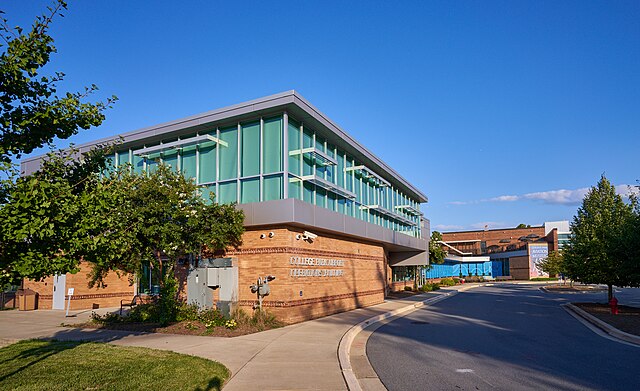 College Park airport operations building with the Aviation museum on the right.