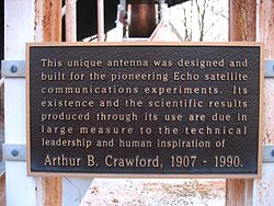 On-site plaque commemorating the work of Arthur B. Crawford Crawford Horn Antenna Memorial.jpg