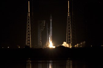 Cygnus CRS OA-6 Atlas V rocket launch (26000849025).jpg