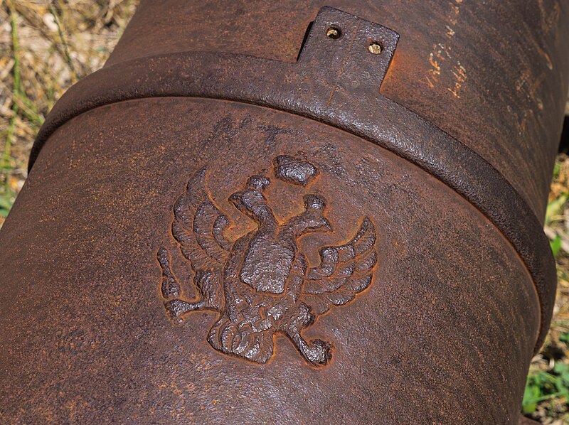 File:Detail of a russian cannon, Karababa castle, Chakida Greece.jpg