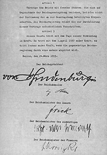 Ermächtigungsgesetz 1933-03-24 Blatt 2.jpg