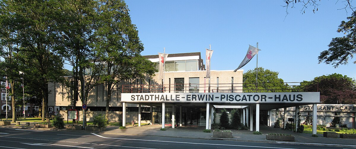 Datei Erwin Piscator Haus Marburg Jpg Wikipedia