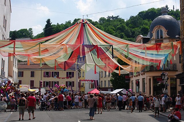 File:Fête des Mousselines 2015 (214).JPG - Wikimedia Commons