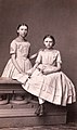 F Brandseph - Amalie Haug und Anna Haug ca.1862.jpg