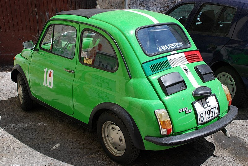 File:Fiat 500 "Italy racing" modded (4752138714).jpg