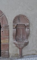 Frankfurt, fountain at the octagonal tower, Buchgasse 3.JPG