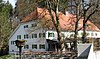 Straßlach-Dingharting, Mühltal;  House number 10;  Gasthaus zur Mühle (Beim Untermüller), two-storey plastered building with half-hipped roof and medallion paintings, re.  1807