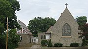 Parish hall (left) of Grace Church, Cincinnati, Ohio, 1880.