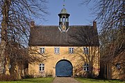 Gut Jersbek: Torhaus mit Nebenbauten