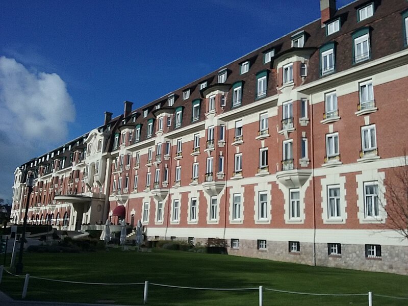 File:Hôtel Barrière Le Westminster, Le Touquet, France.jpg