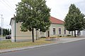 Deutsch: ehemalige Volksschule und aktuell Dorfzentrum in Haschendorf im Burgenland