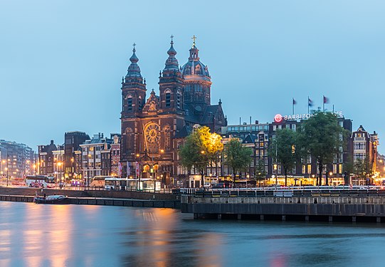 <central>St Nicholas church, Amsterdam</central>